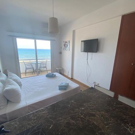 Alex Beach Apartment 33 Λάρνακα Εξωτερικό φωτογραφία